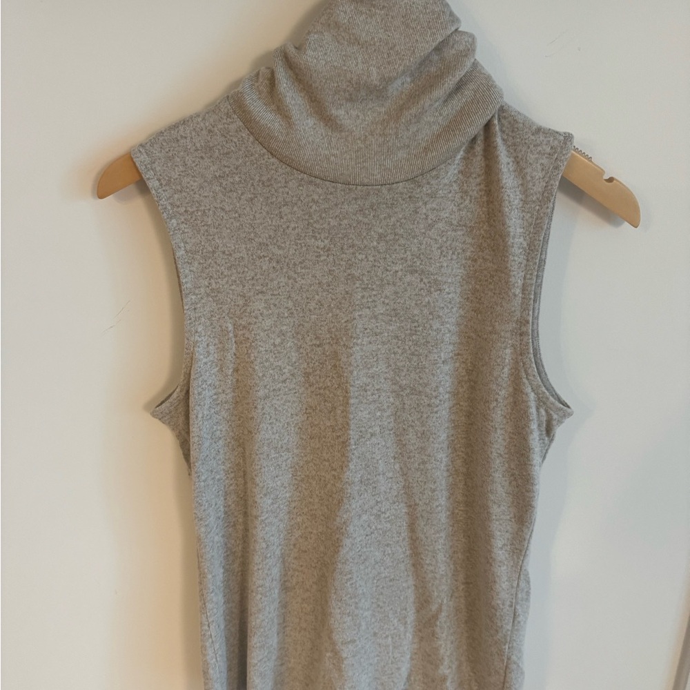 Banana Republic dark beige Sleeveless Turtleneck Sweater